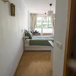 Апартаменты Modern & Bright In The Heart Of Нерха